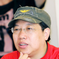 美女无遮挡撒尿